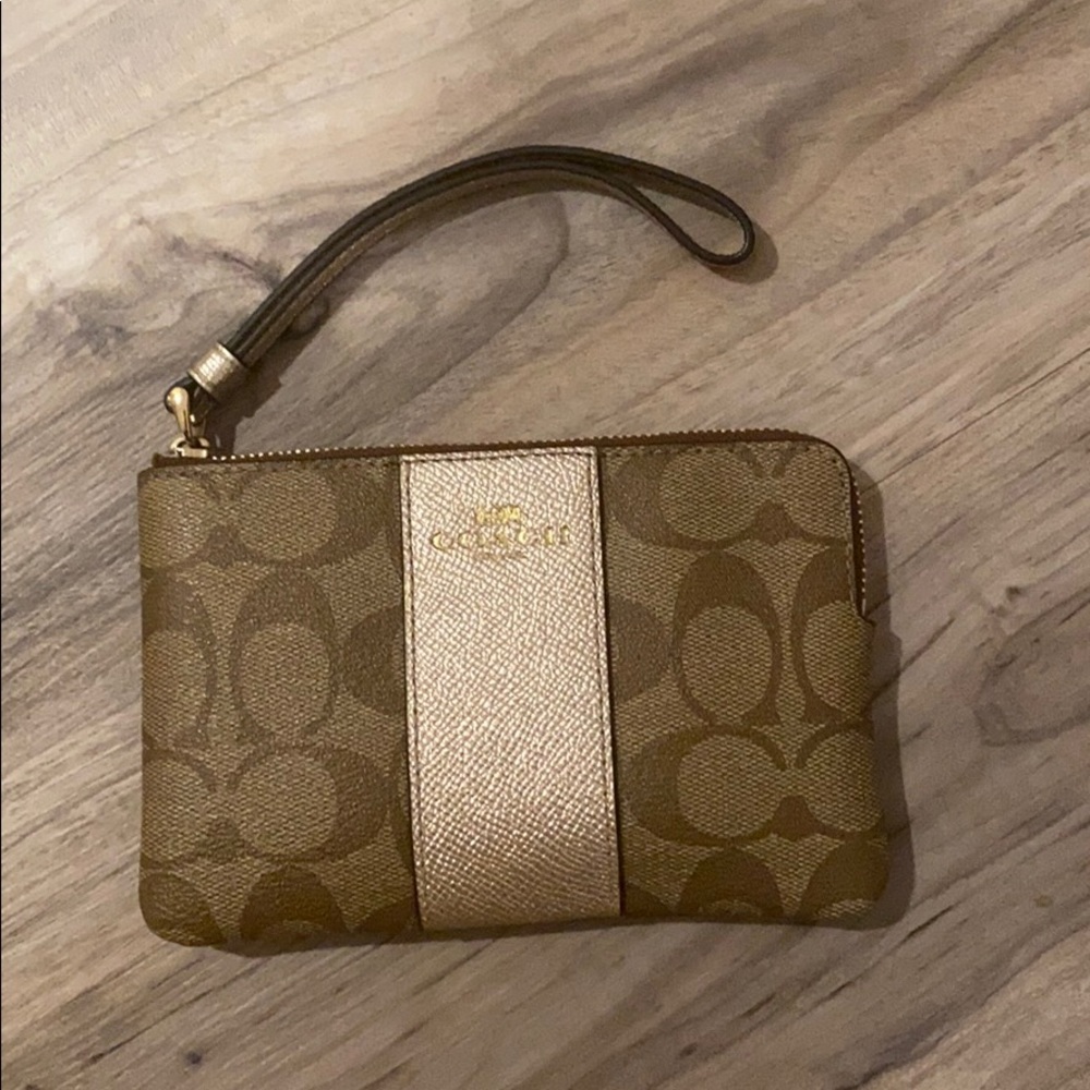 Coach wallet